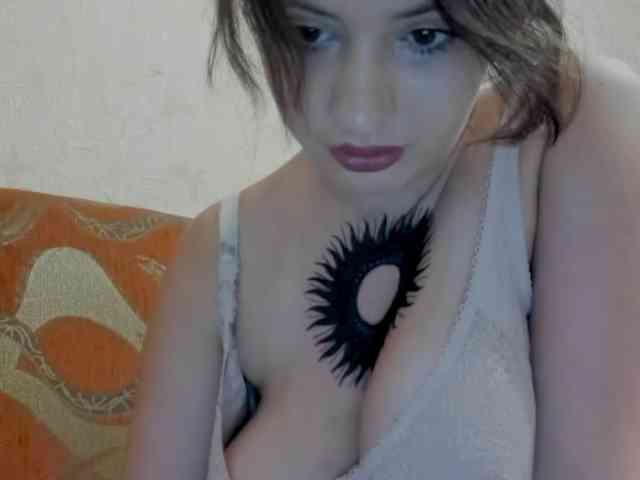 NikaKams webcam