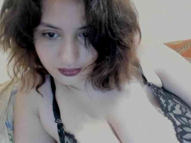NikaKams webcam
