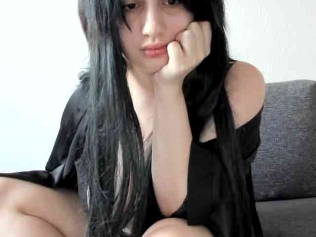 NikaKams webcam