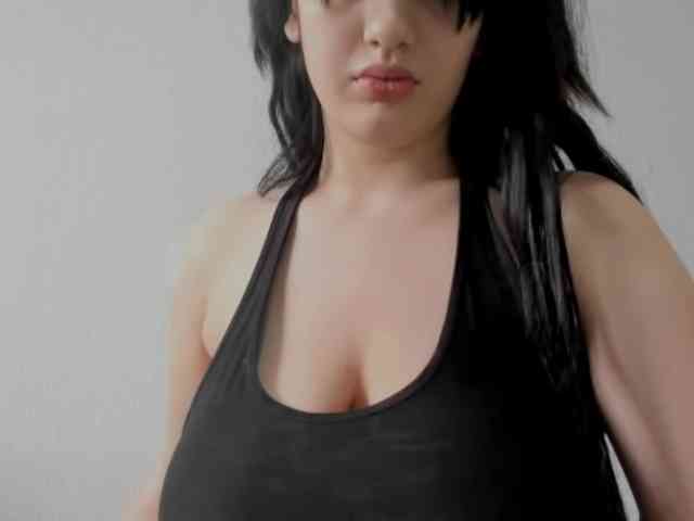 NikaKams webcam