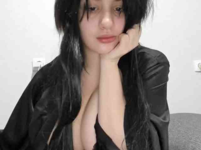 NikaKams webcam