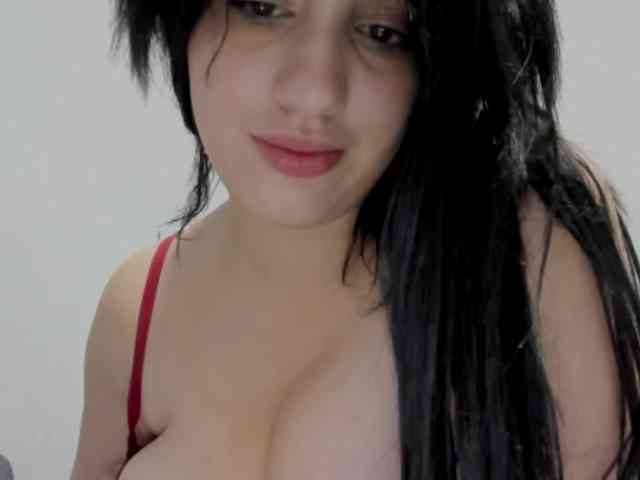 NikaKams webcam