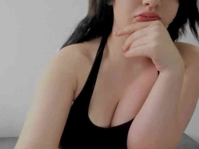 NikaKams webcam
