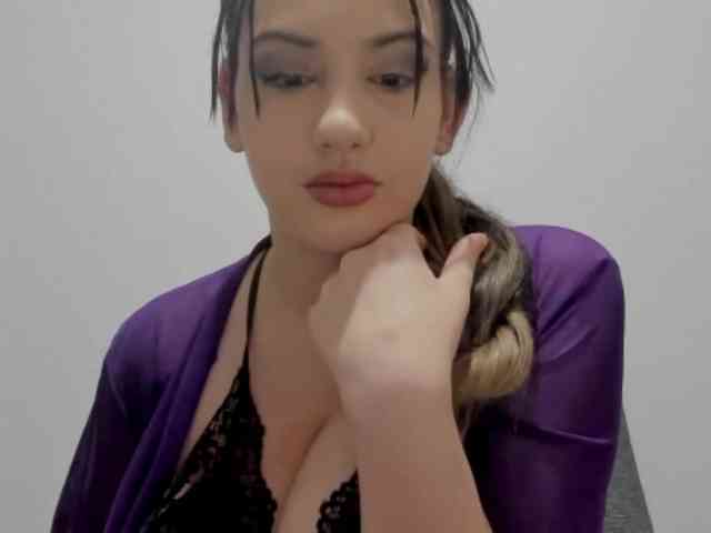 NikaKams webcam