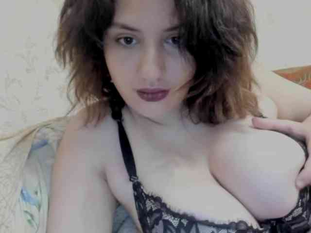 NikaKams webcam