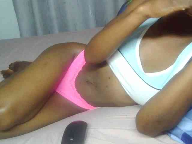 Sexxyarora webcam