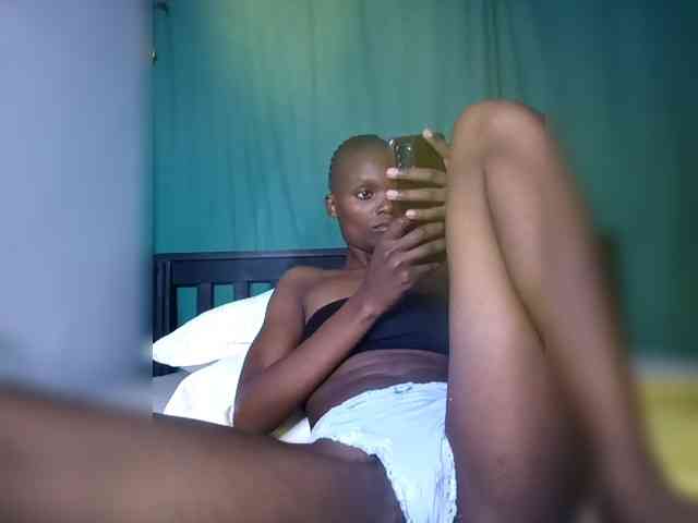 Sexxyarora webcam