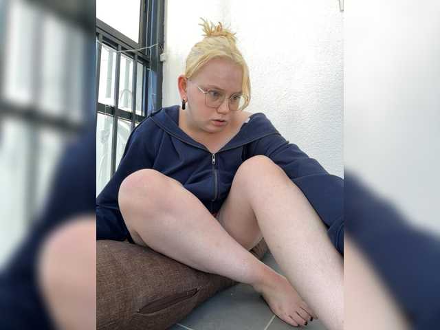 softifocus live cam on BongaCams