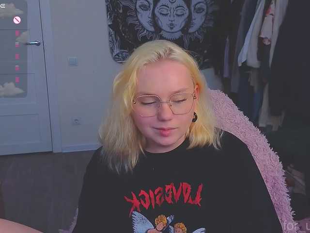 softifocus live cam on BongaCams