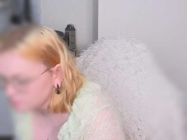 softifocus live cam on BongaCams