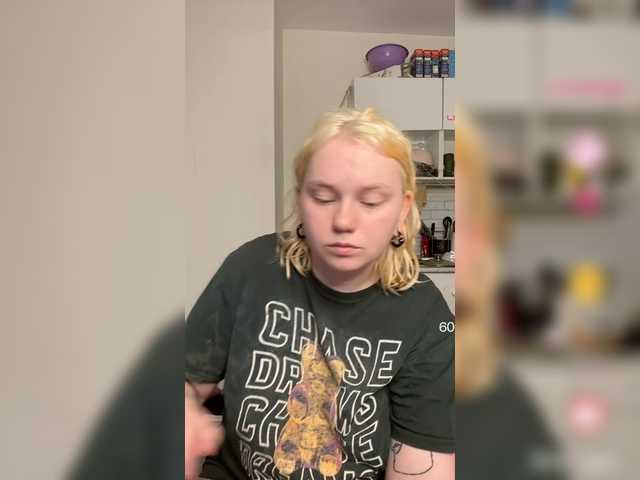 softifocus live cam on BongaCams