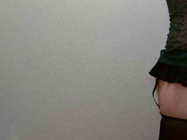 Foxysilvercd Live Webcam on BongaCams