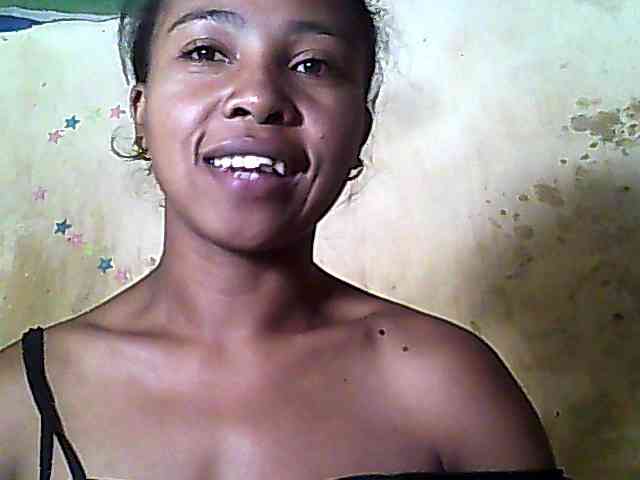 Roxane-1