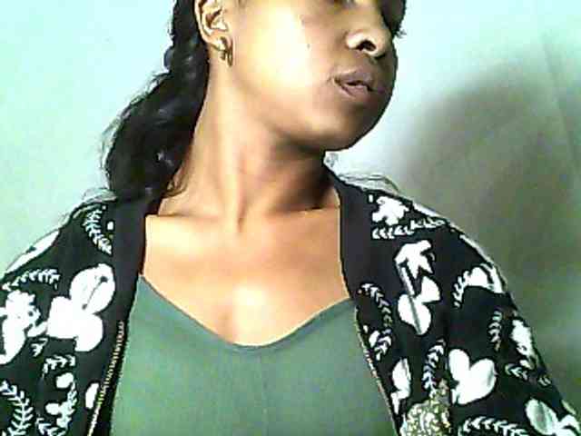 Roxane-1