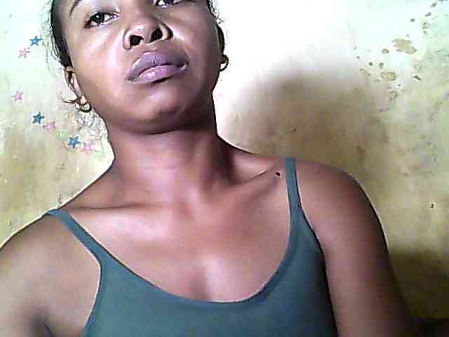 Roxane-1