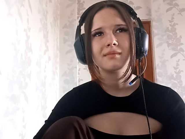 LucillaTienken live cam