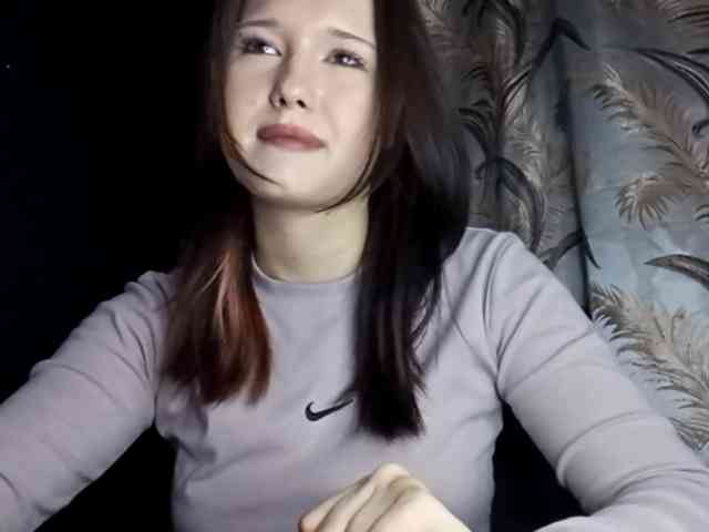 LucillaTienken webcam