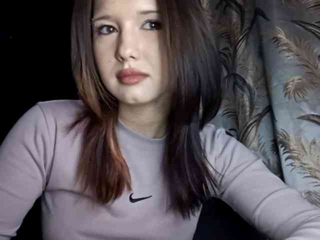 LucillaTienken webcam