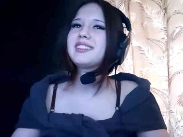LucillaTienken webcam