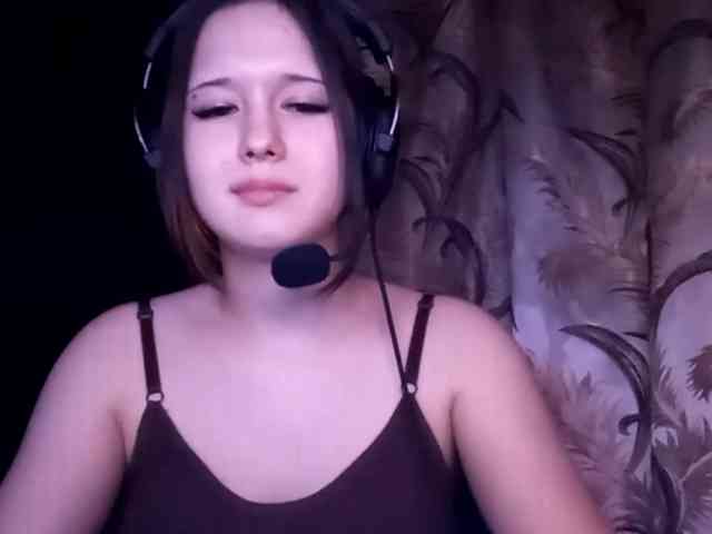 LucillaTienken webcam