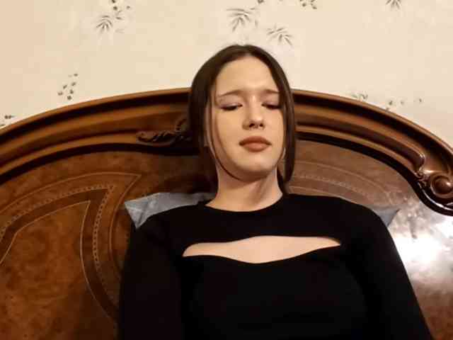 LucillaTienken webcam