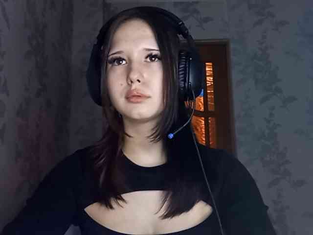 LucillaTienken webcam