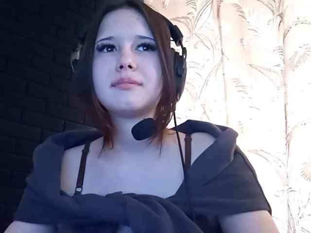 LucillaTienken webcam