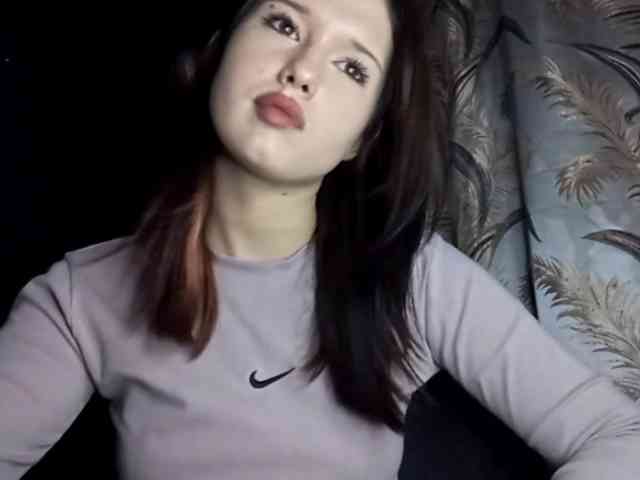 LucillaTienken webcam