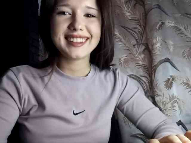 LucillaTienken webcam