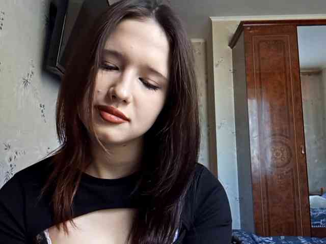LucillaTienken webcam