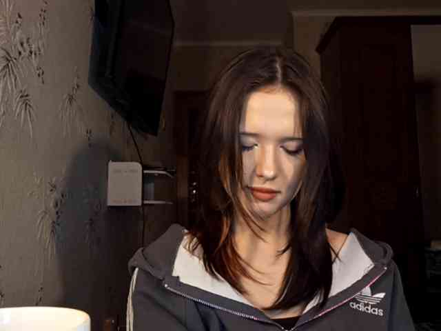 LucillaTienken webcam
