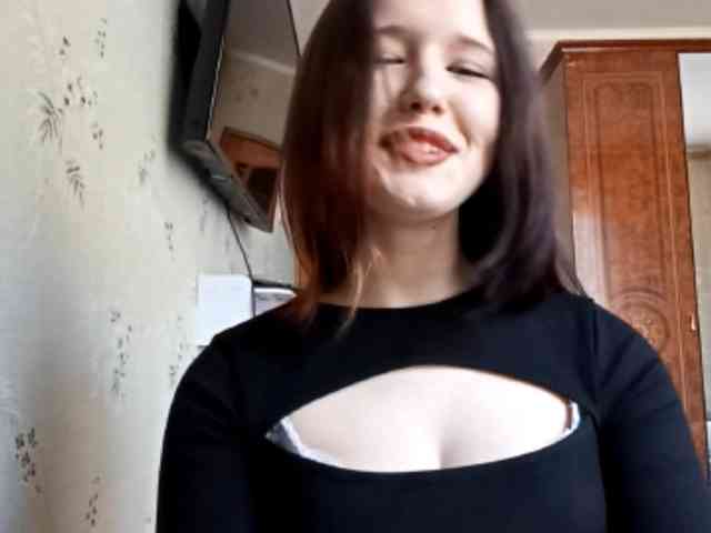 LucillaTienken webcam