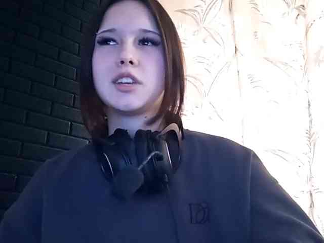 LucillaTienken webcam