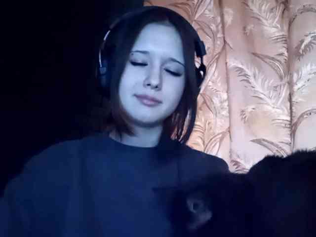 LucillaTienken webcam