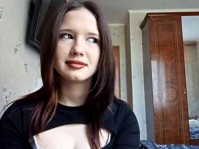 LucillaTienken webcam