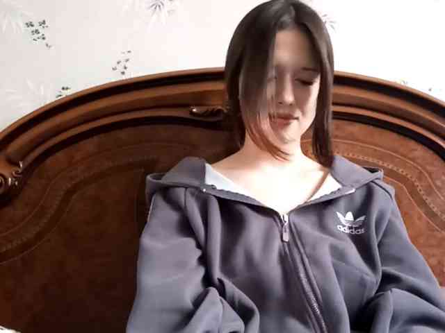 LucillaTienken webcam