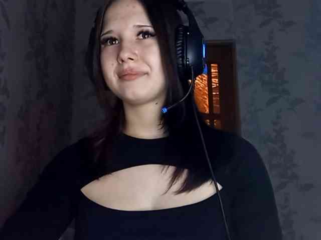 LucillaTienken webcam