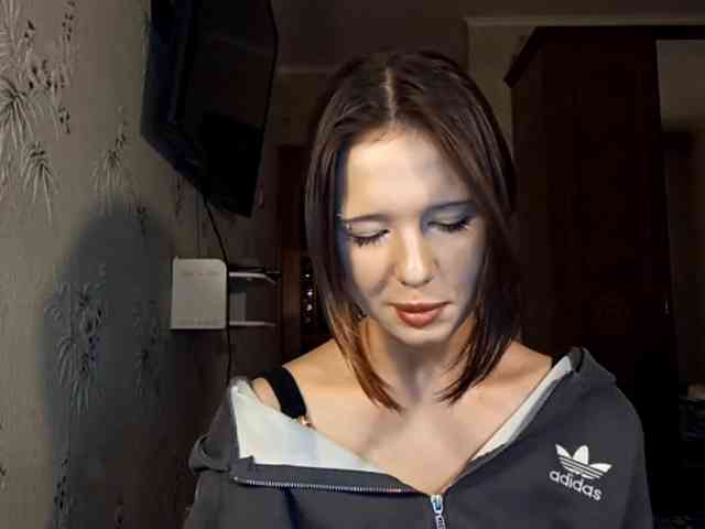 LucillaTienken webcam