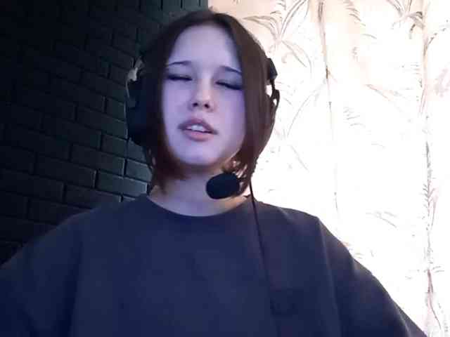 LucillaTienken webcam