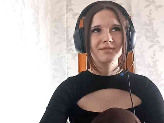 LucillaTienken webcam