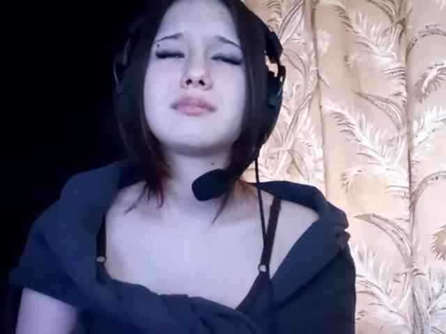 LucillaTienken webcam