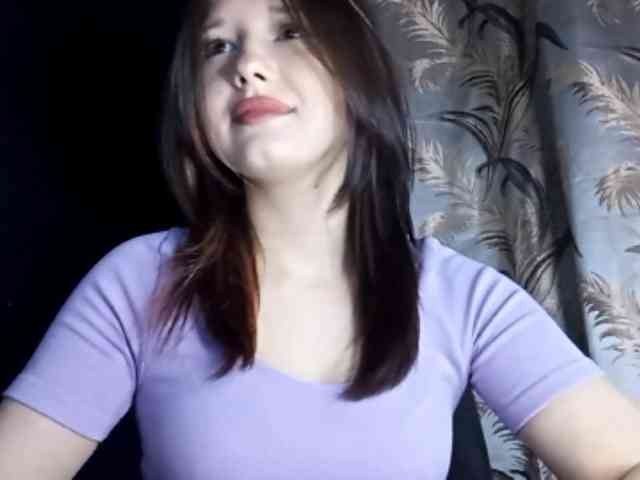 LucillaTienken webcam