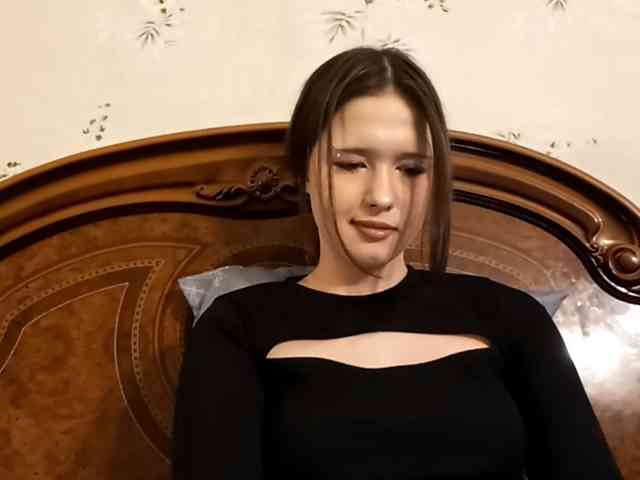 LucillaTienken webcam