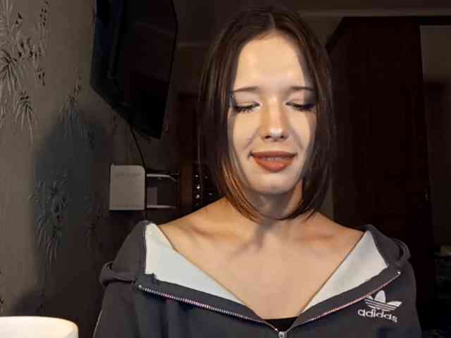 LucillaTienken webcam