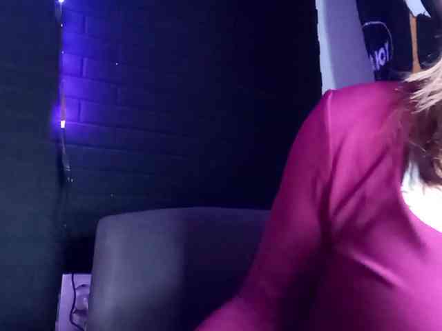 LucillaTienken webcam