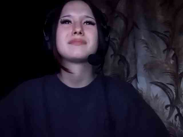 LucillaTienken webcam