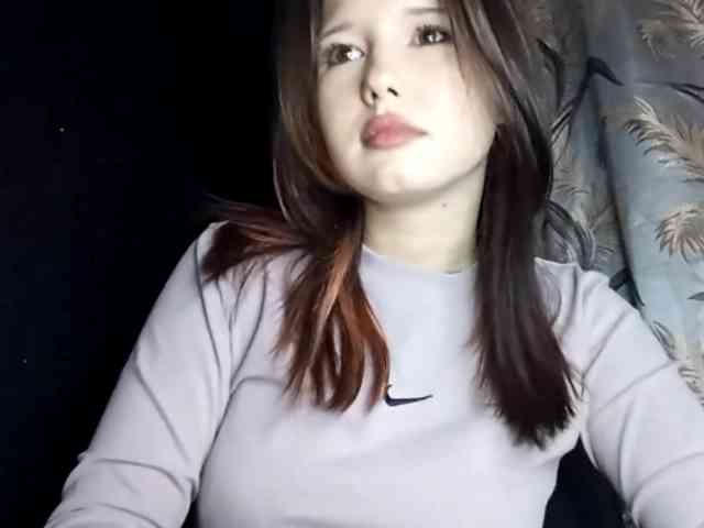 LucillaTienken webcam