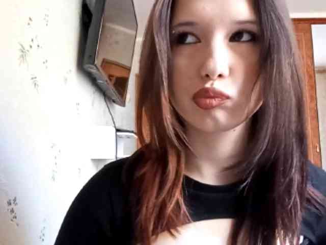 LucillaTienken webcam