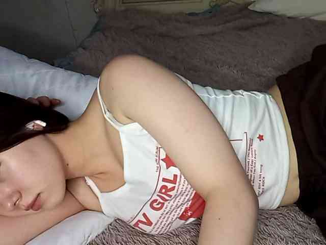 LucillaTienken webcam