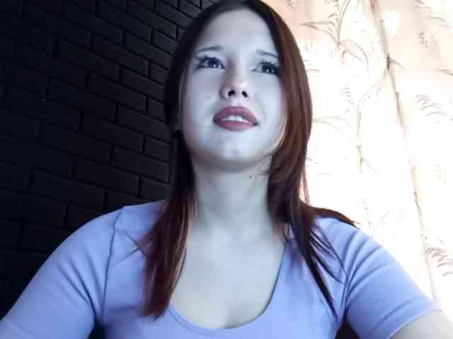 LucillaTienken webcam